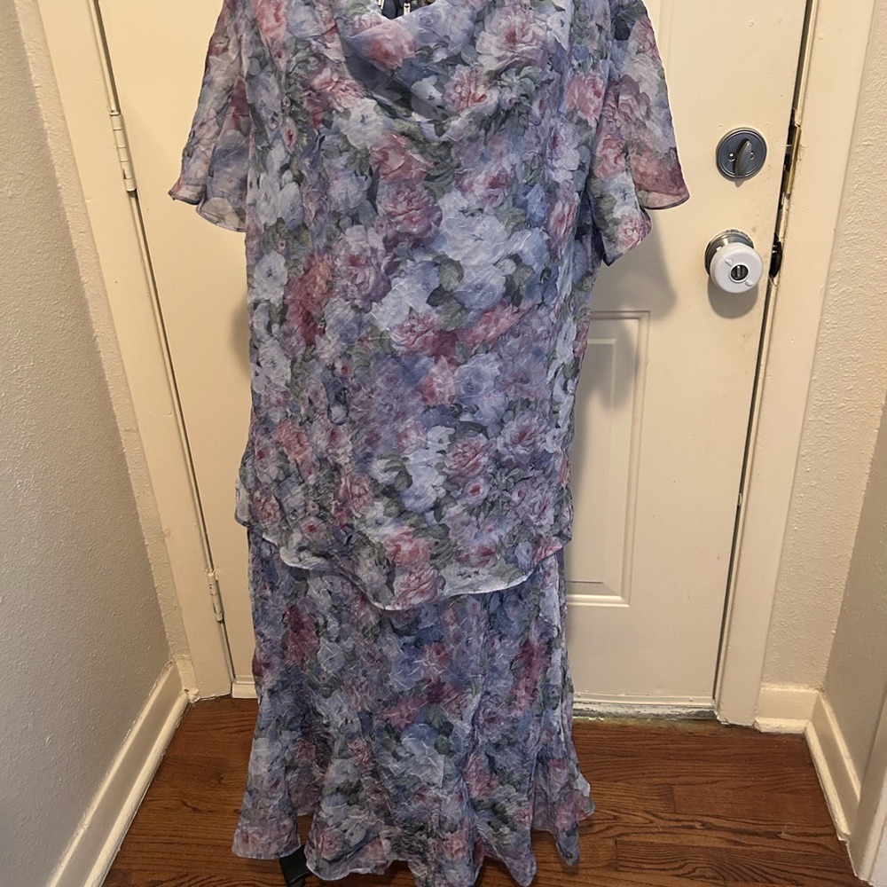 Karin Stevens Vintage Floral Dress Set